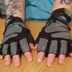 Weightlifting Gloves